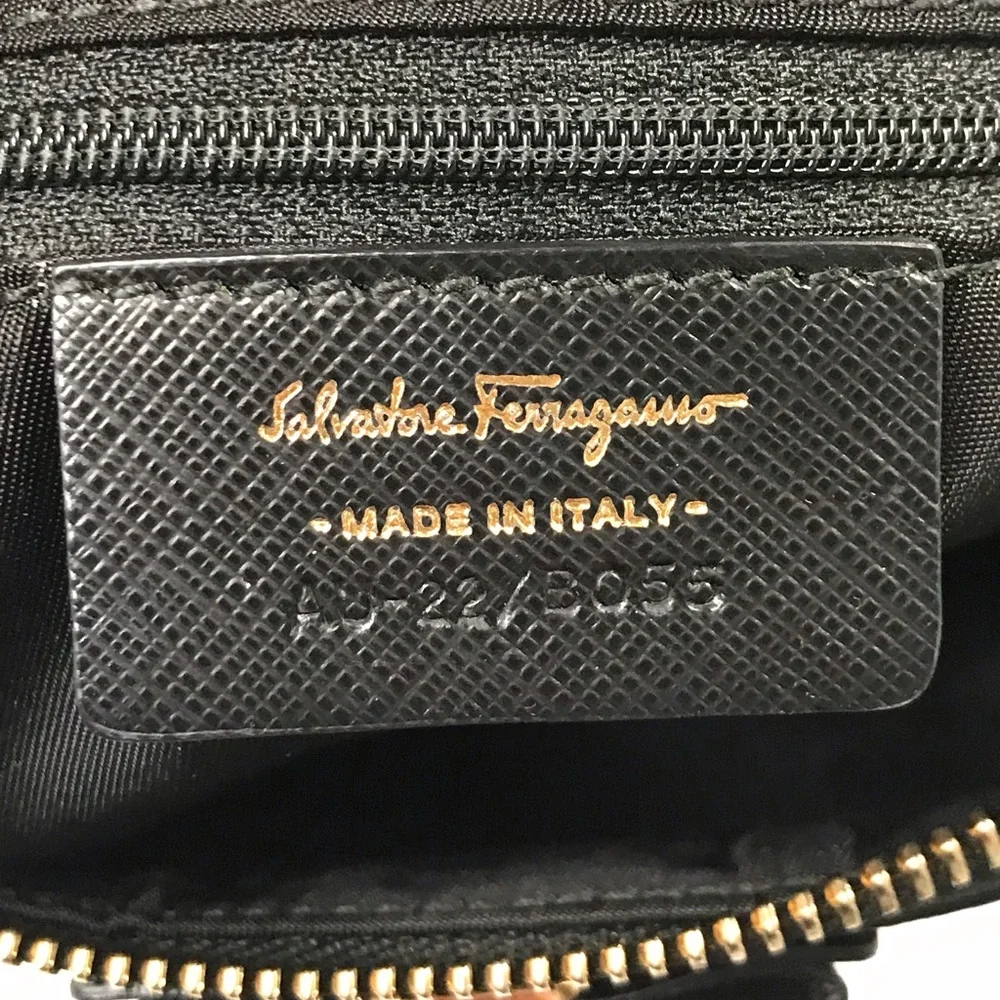 Salvatore Ferragamo Vara Ribbon Nylon/Leather Cosmetic Bag 😍🖤